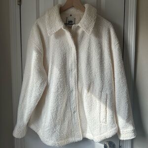 Yitty/Fabletics Cream Teddy Shacket - Medium